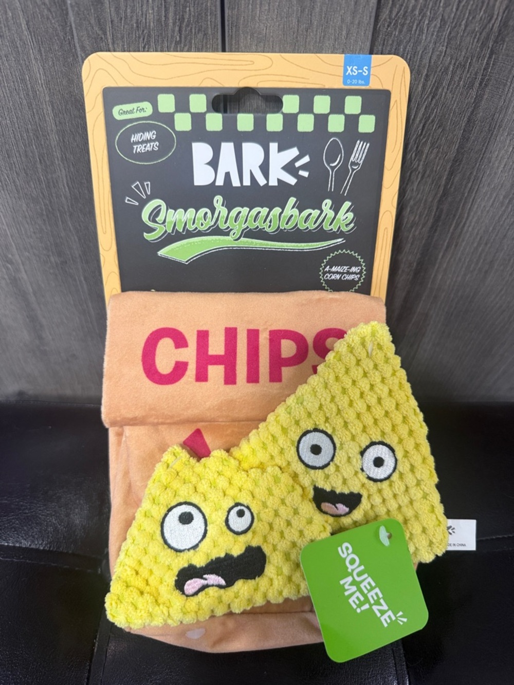 New Barkbox A Maize Ing Corn Chips Bark Dog Plush Stuffed Crinkle Squeaky Toy